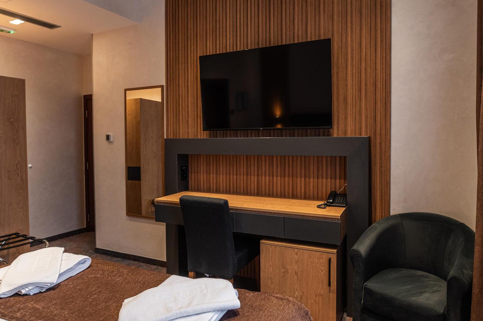 Hotel Astral Šabac Quarto foto