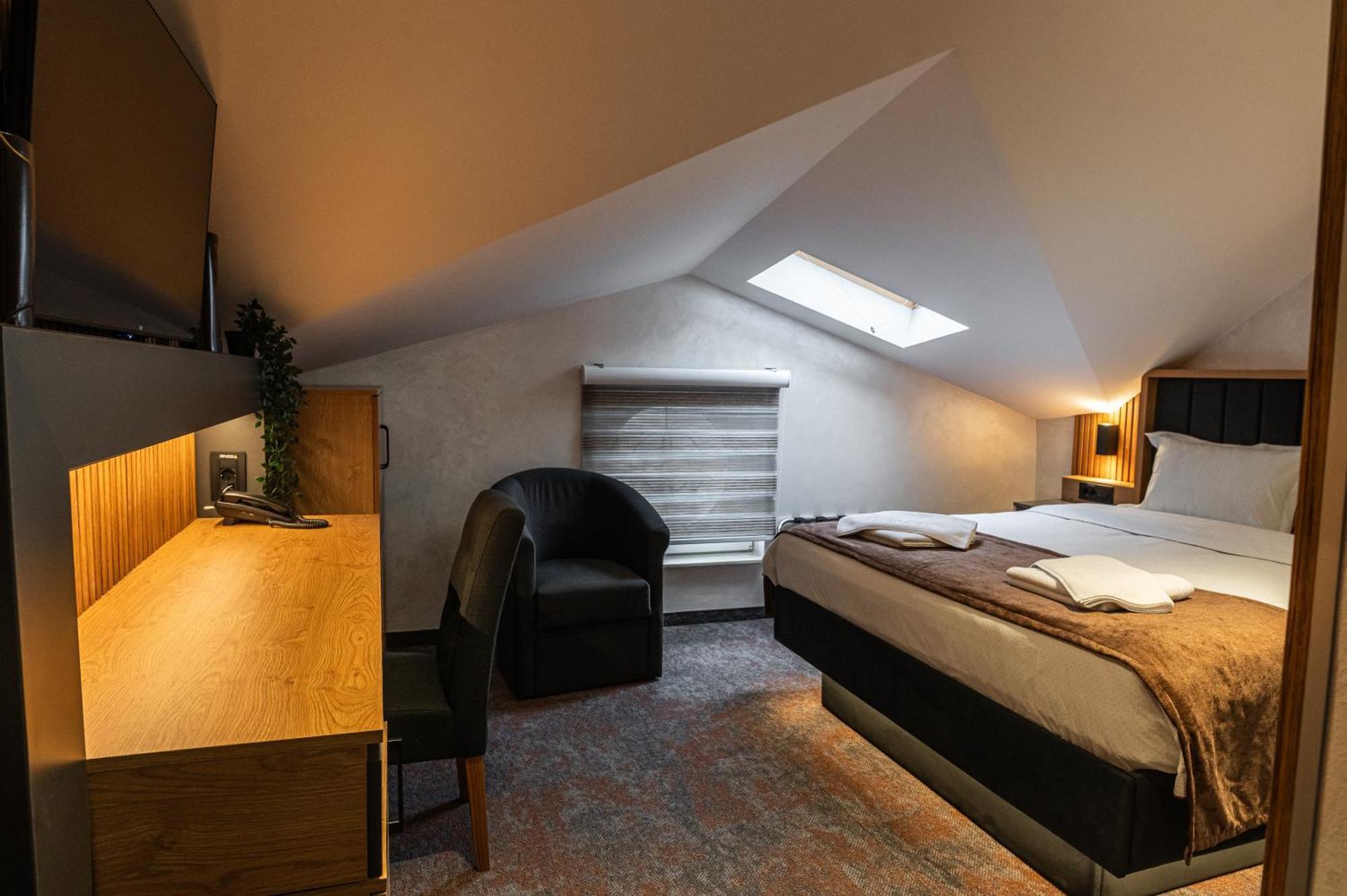 Hotel Astral Šabac Quarto foto