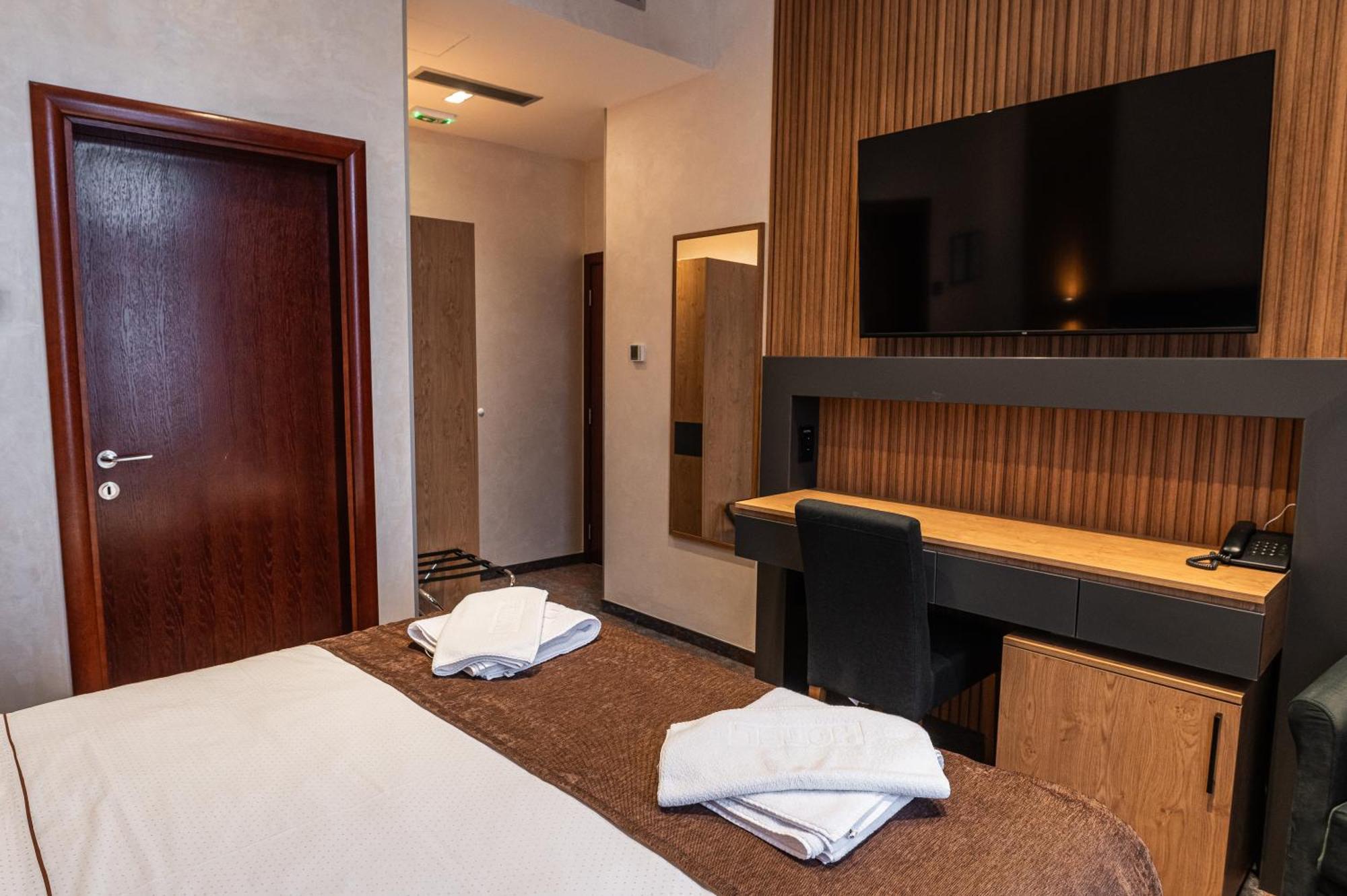 Hotel Astral Šabac Quarto foto