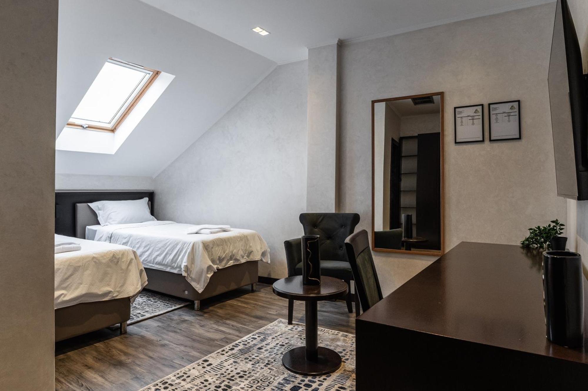 Hotel Astral Šabac Quarto foto