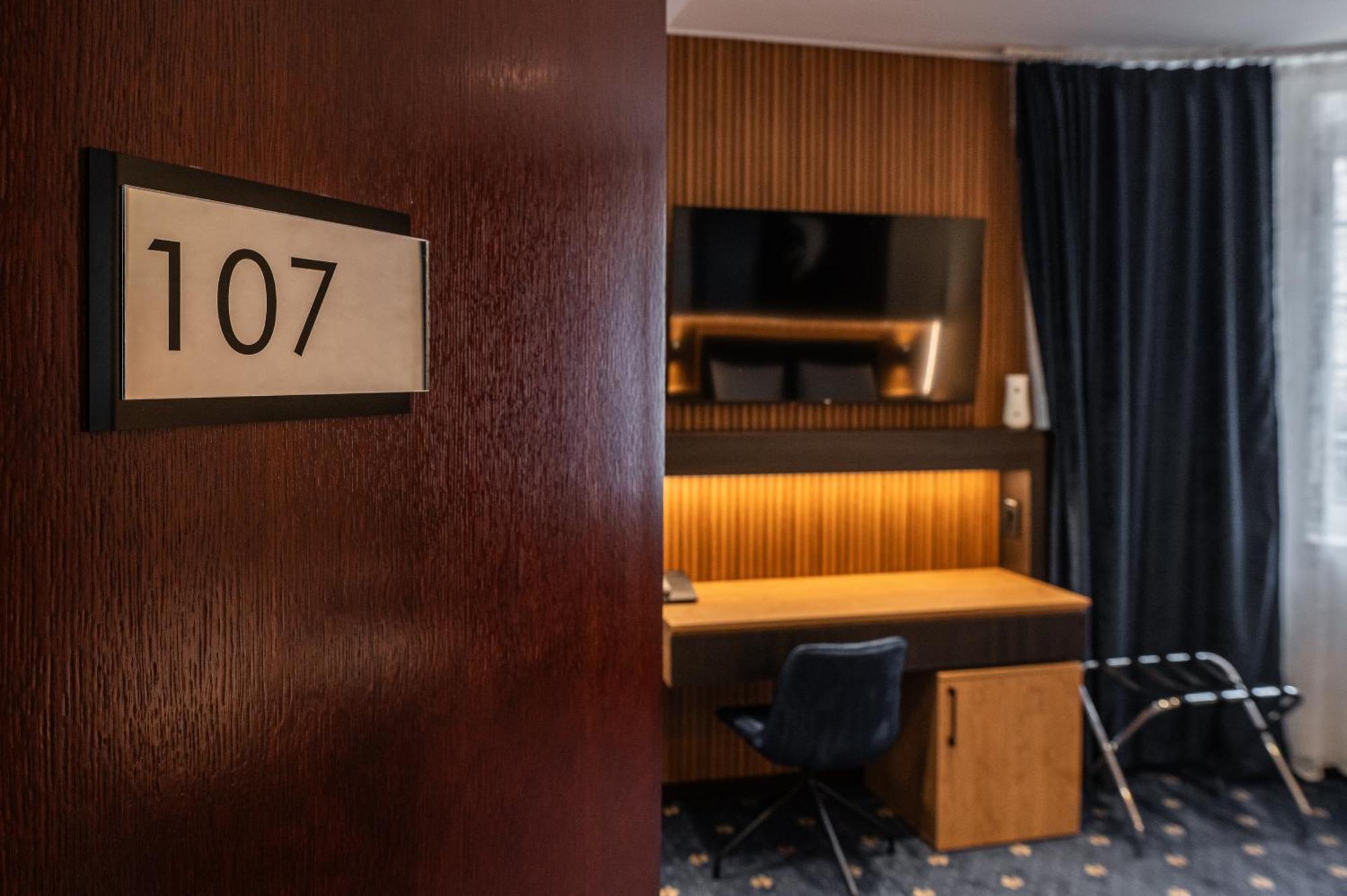 Hotel Astral Šabac Quarto foto